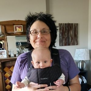 Meet your Posher, Nicole